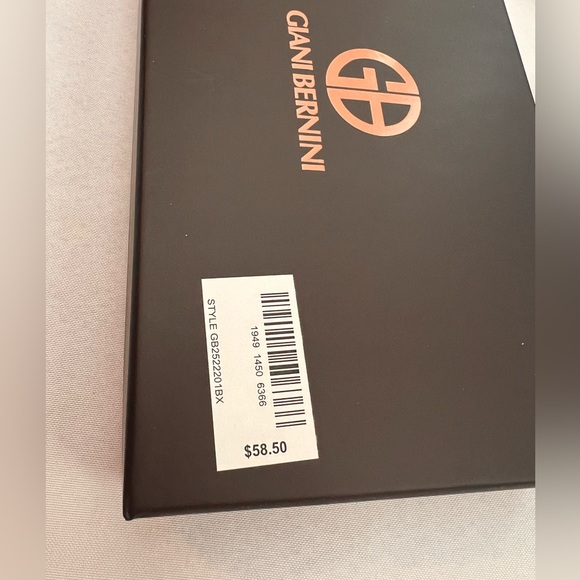 NWT Giani Bernini Bear Print Kite Scarf and Logo Keychain - Picture 11 of 14